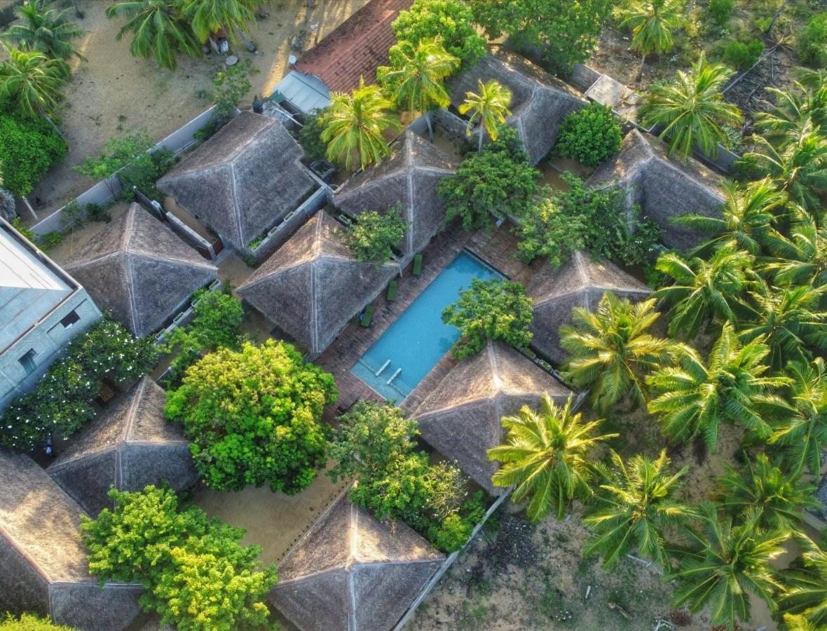 Hiru Villas And Kitesurfing Kalpitiya Luaran gambar